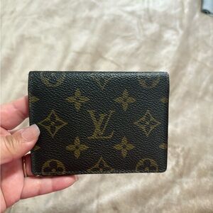 Louis vuitton card holder